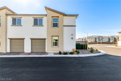 Townhouse For Sale - 2829 Champagne Gold Avenue<br/> North Las Vegas, NV 89086