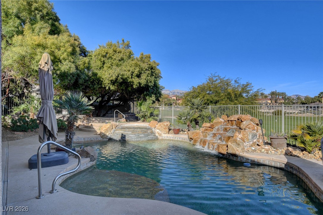 Properties 3 4539 Atlantico Street