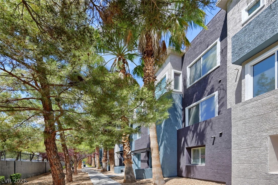 9050 W Tropicana Avenue 1152