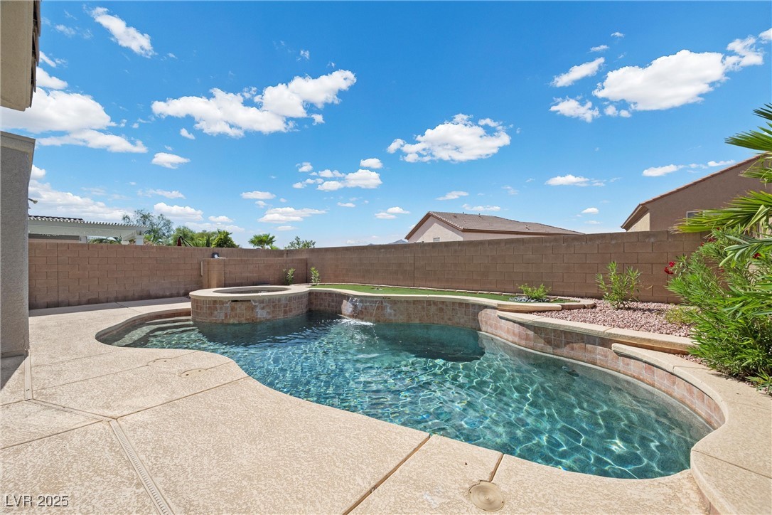 2465 Sturrock Drive, Henderson, Nevada image 27