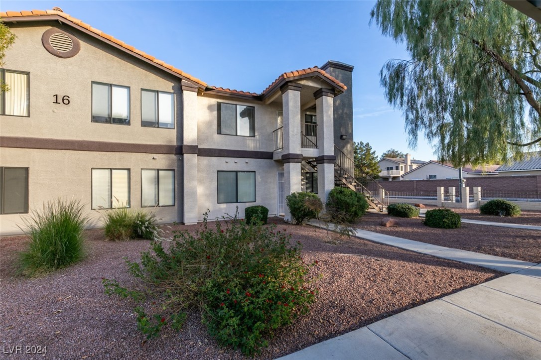 1575 W Warm Springs Road #1621, Henderson, Nevada image 2