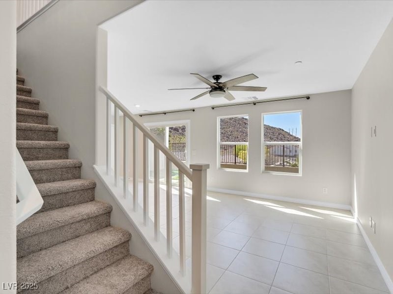 370 Rosefinch Street