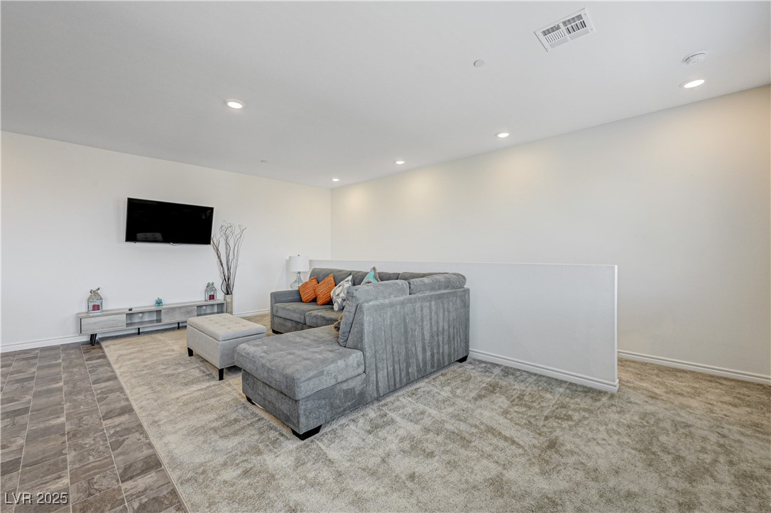 226 White Crest Peak Avenue, Henderson, Nevada image 12