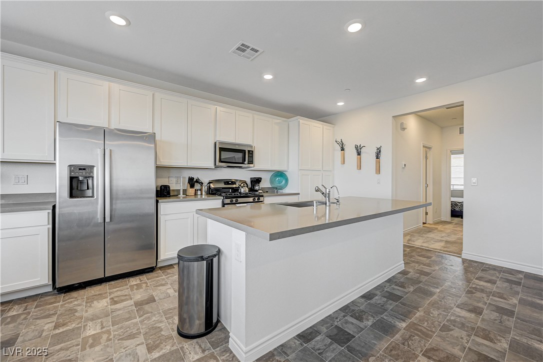 226 White Crest Peak Avenue, Henderson, Nevada image 23