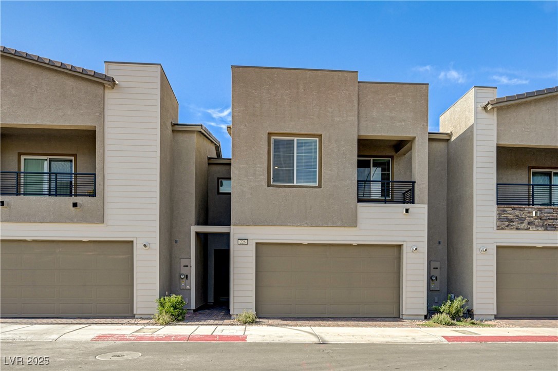 226 White Crest Peak Avenue, Henderson, Nevada image 1
