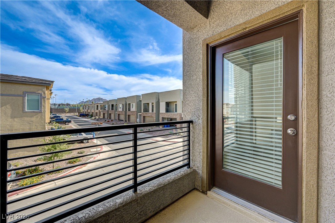 226 White Crest Peak Avenue, Henderson, Nevada image 41