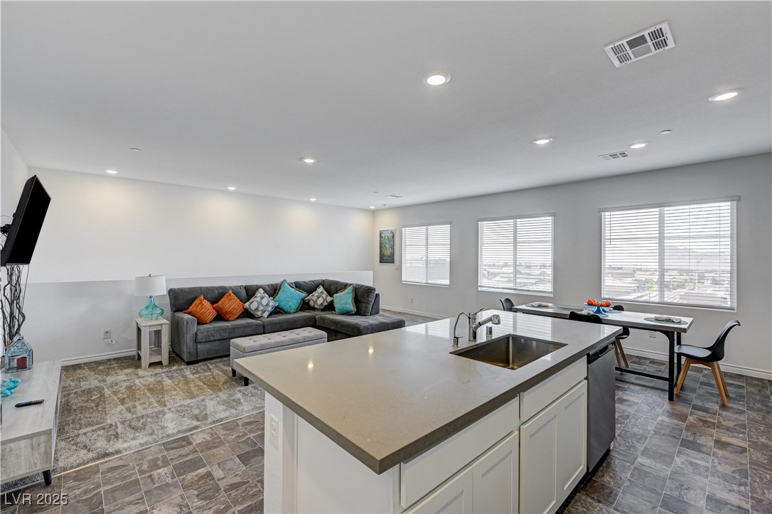 226 White Crest Peak Avenue, Henderson, Nevada image 30