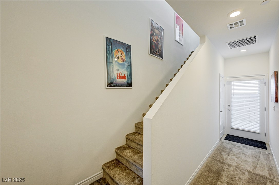 226 White Crest Peak Avenue, Henderson, Nevada image 8