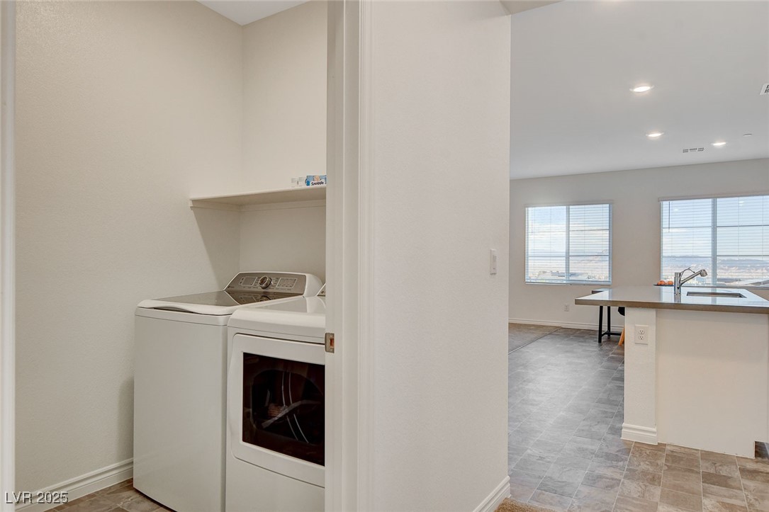 226 White Crest Peak Avenue, Henderson, Nevada image 36
