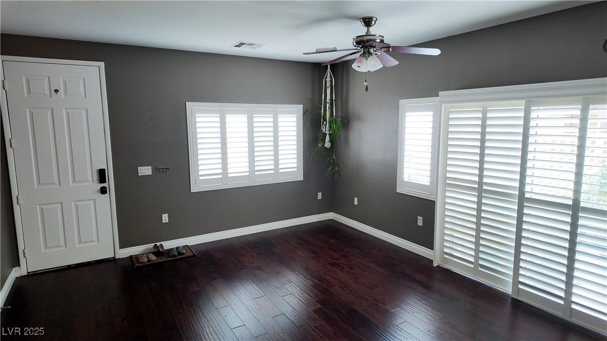 6317 Snap Ridge Street #101, North Las Vegas, Nevada image 4
