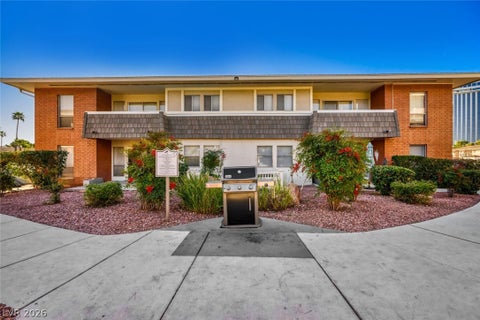 Tiny photo for 668 Oakmont Avenue #1706, Las Vegas, NV 89109 (MLS # 2753923)