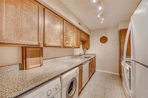 Tiny photo for 668 Oakmont Avenue #1706, Las Vegas, NV 89109 (MLS # 2753923)
