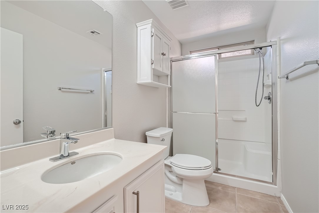 Las Vegas, Nevada 89135, United States, 4 Bedrooms Bedrooms, ,3 BathroomsBathrooms,Residential,Active,206445