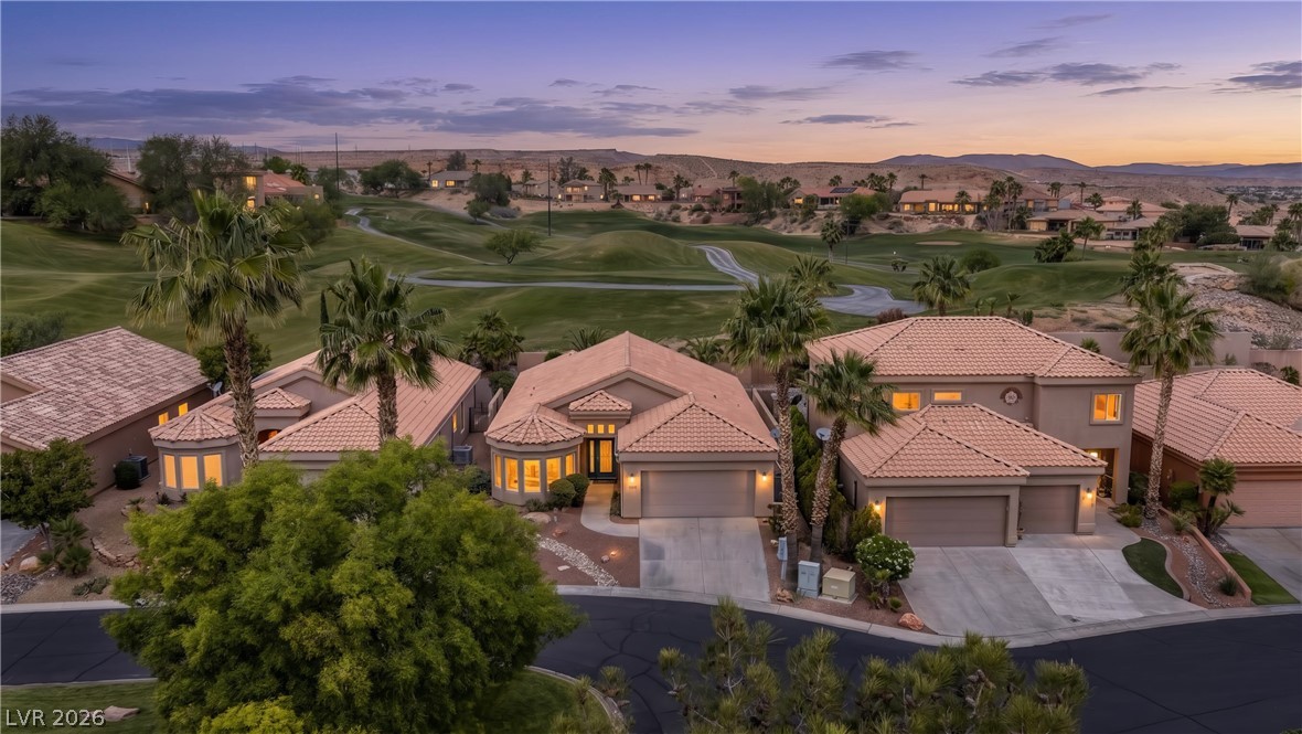 233 Pinnacle Court