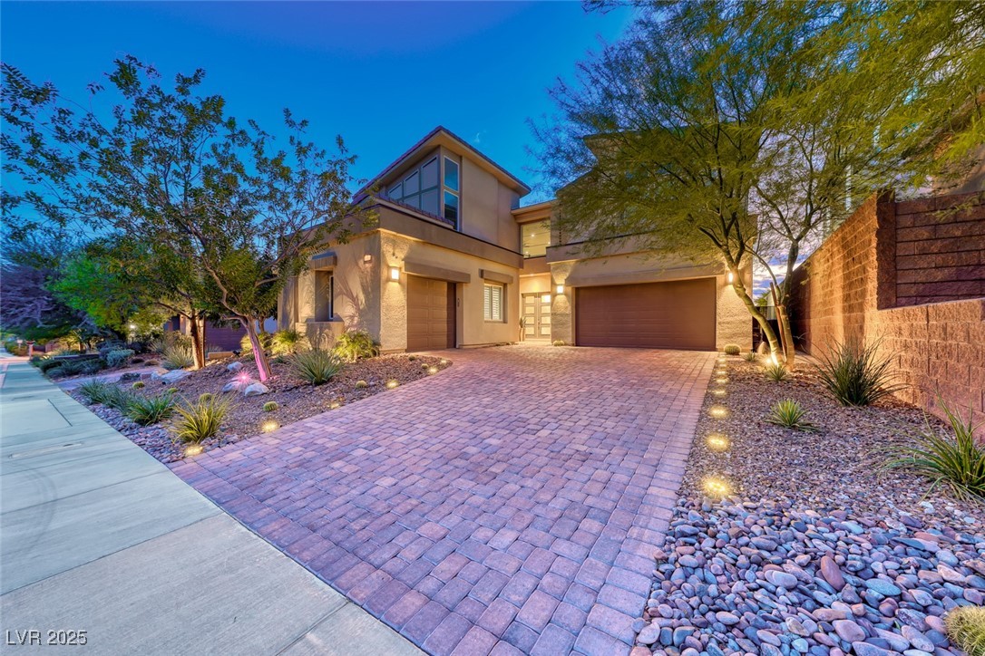 7 Hilltop Crest Street