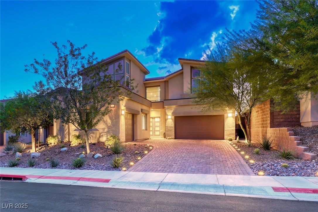 7 Hilltop Crest Street