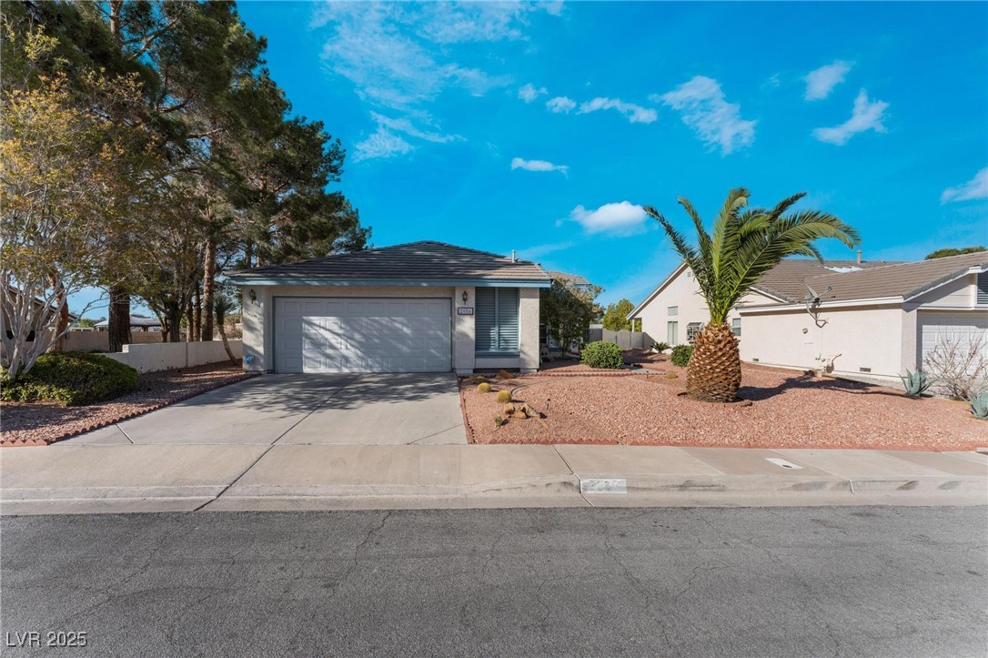 2086 Angel Falls Drive, Henderson, Nevada image 42