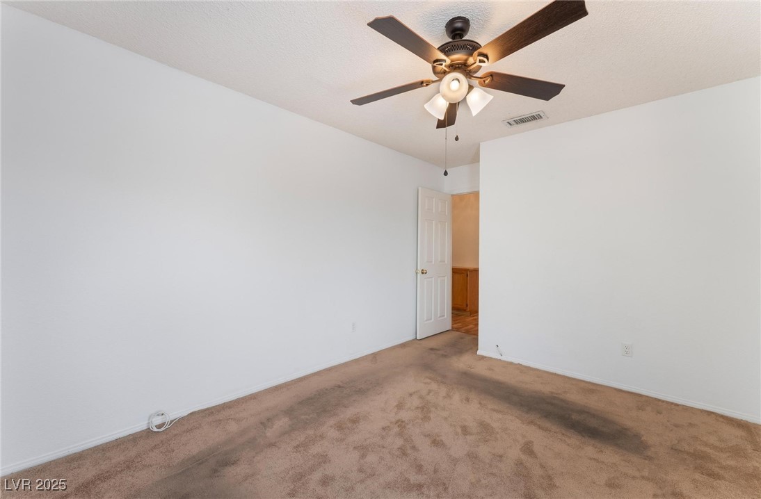 2086 Angel Falls Drive, Henderson, Nevada image 31