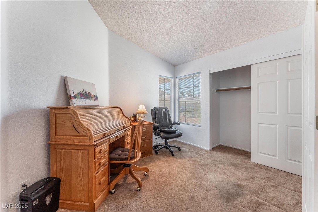 2086 Angel Falls Drive, Henderson, Nevada image 27