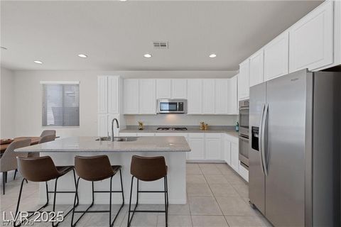 Tiny photo for 12521 Lylan Ridge Street, Las Vegas, NV 89138 (MLS # 2794763)