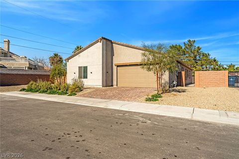 Photo of 2706 Song Point Avenue, Las Vegas, NV 89121 (MLS # 2755768)