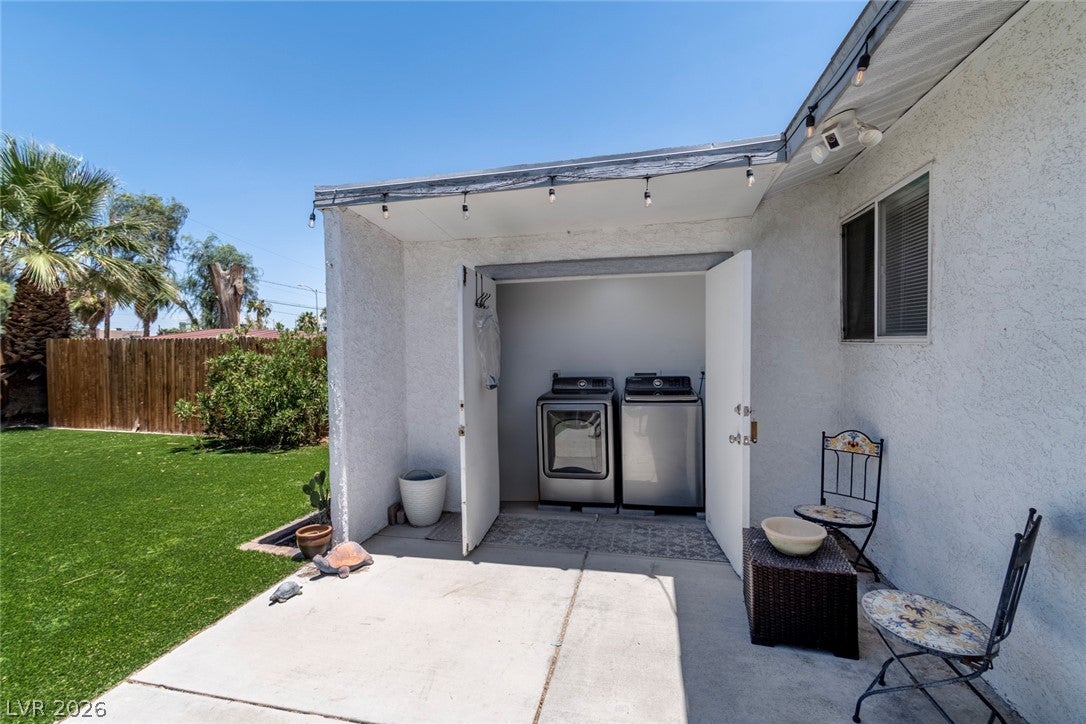 1937 Peyton Drive