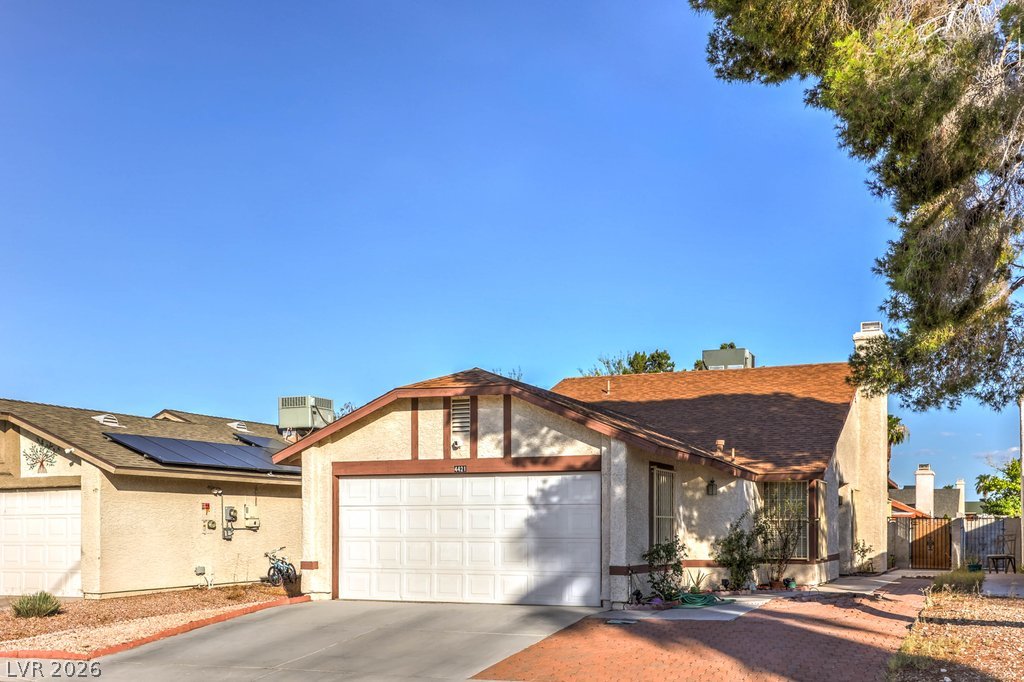 4421 Mossy Rock Court