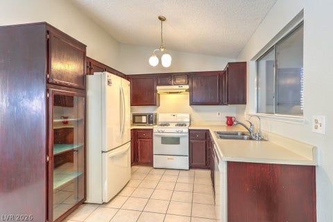 Tiny photo for 4421 Mossy Rock Court, Las Vegas, NV 89108 (MLS # 2792649)