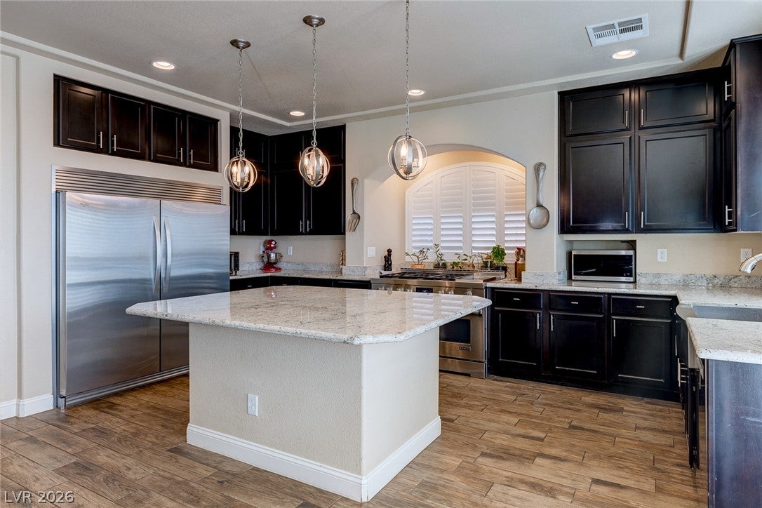 6403 Brandon Hills Court