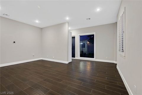Tiny photo for 6 Rue Du Ville Way, Henderson, NV 89011 (MLS # 2774454)