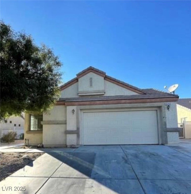 Photo 1 of 35 — 5713 Lawrence Street, North Las Vegas, NV 89081
