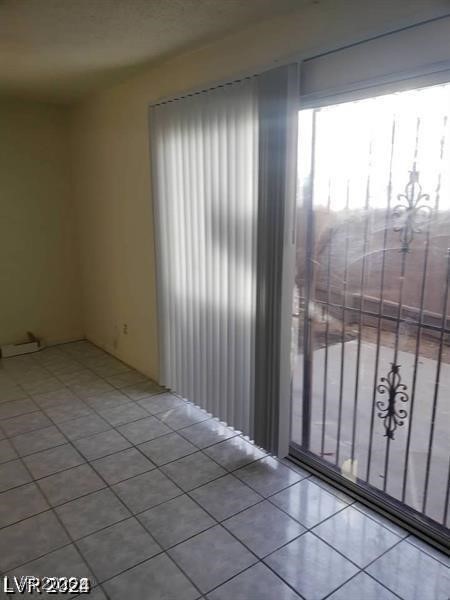 3435 Villa Knolls South Drive