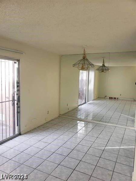 3435 Villa Knolls South Drive