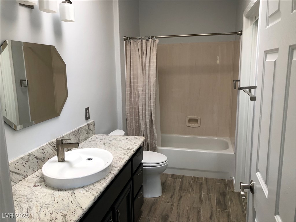 1396 Couperin Drive, Henderson, Nevada image 10