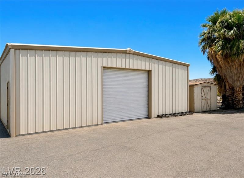 1645 E State Highway 168