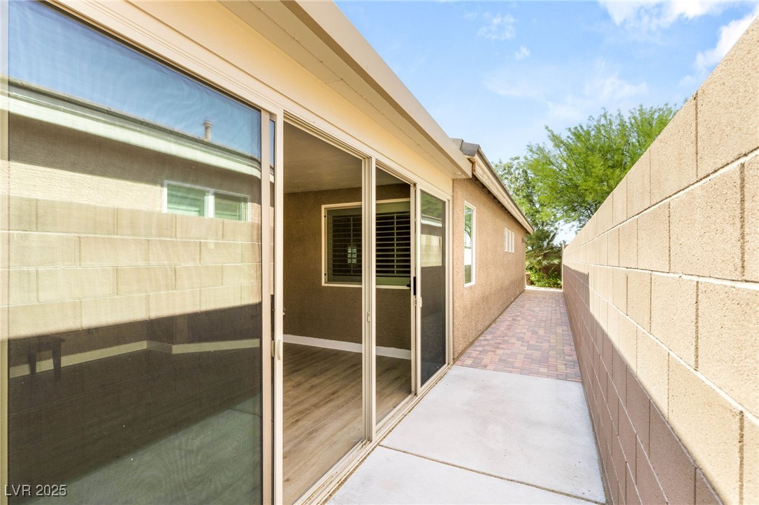 Las Vegas, Nevada 89147, United States, 4 Bedrooms Bedrooms, ,3 BathroomsBathrooms,Residential,Active,191640