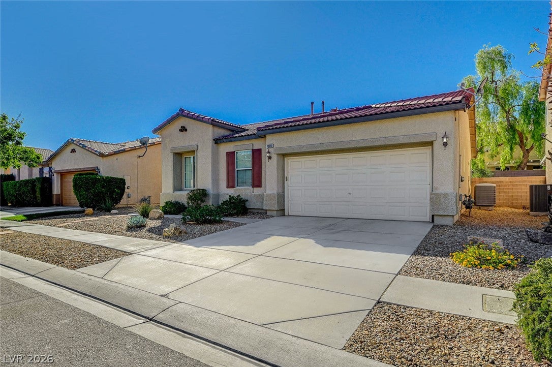 7905 Sagebrush Bend Street