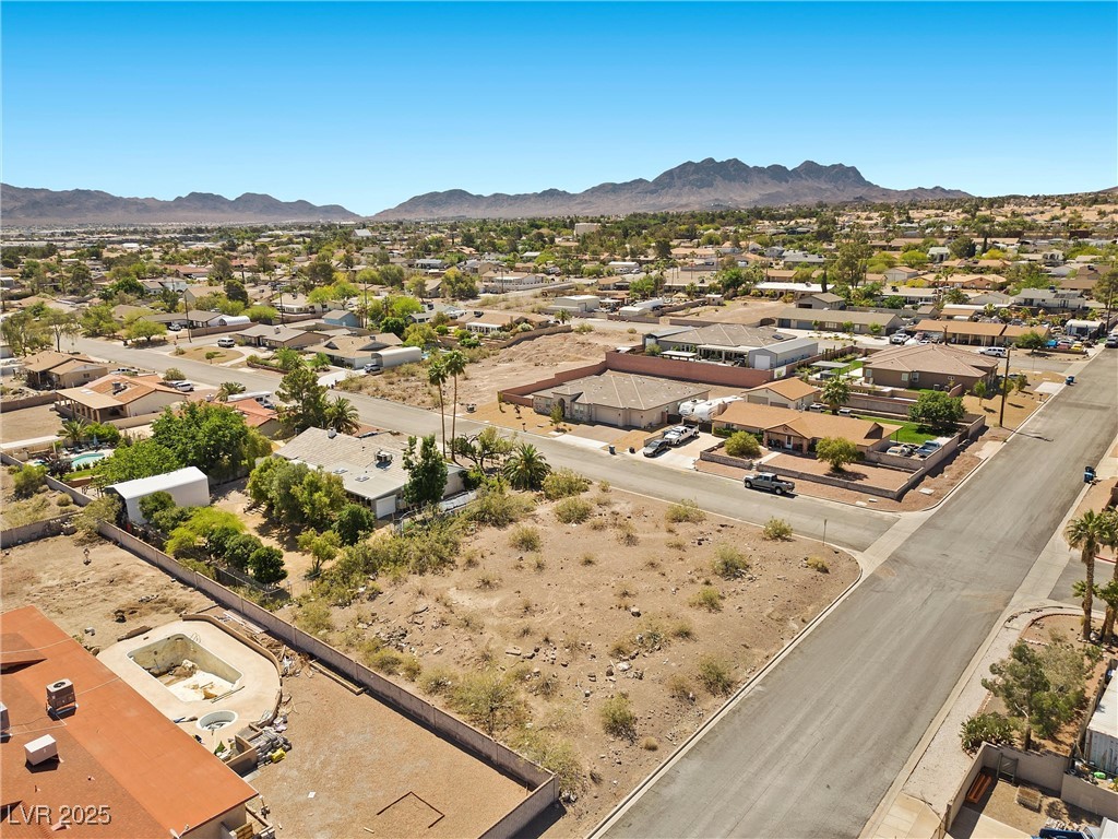 200 E. Kimberly Drive