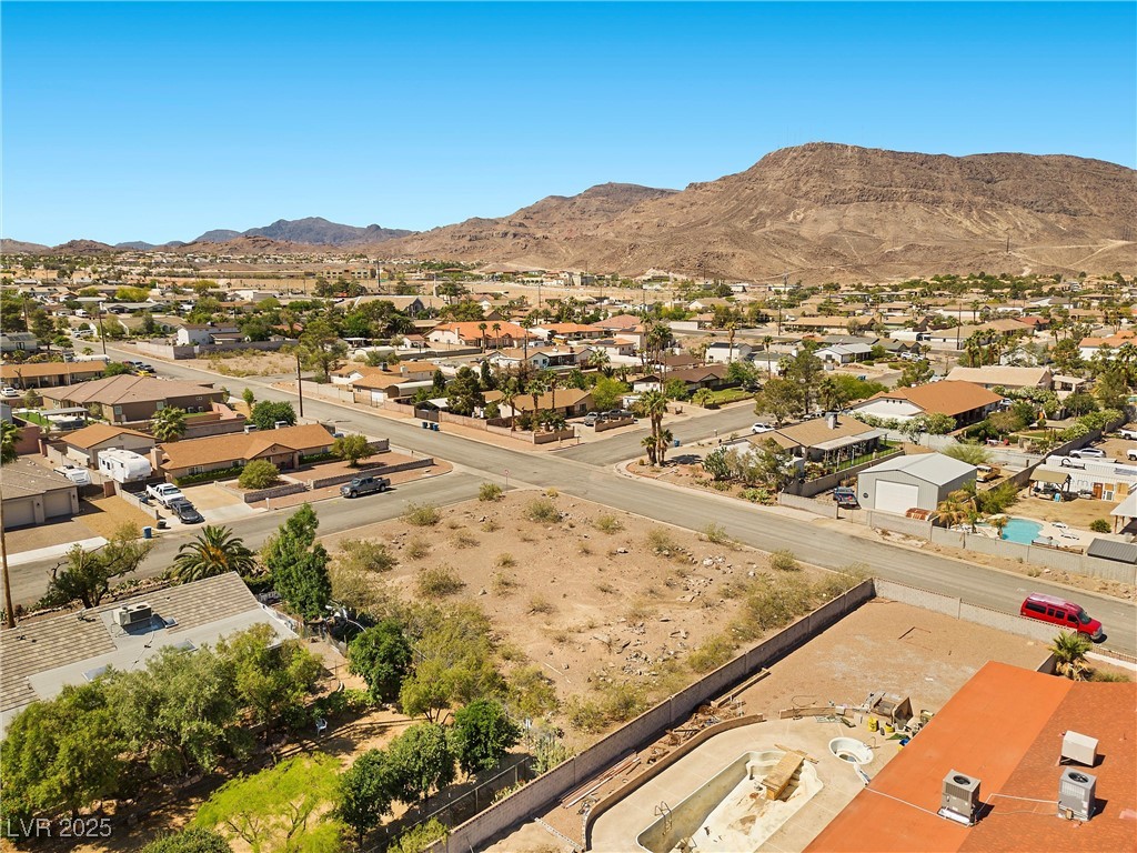 200 E. Kimberly Drive