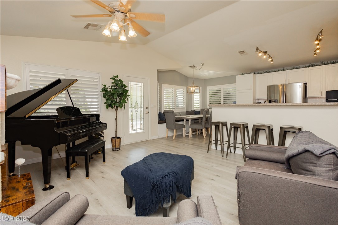 504 Painted Cloud Place, Las Vegas, Nevada image 12