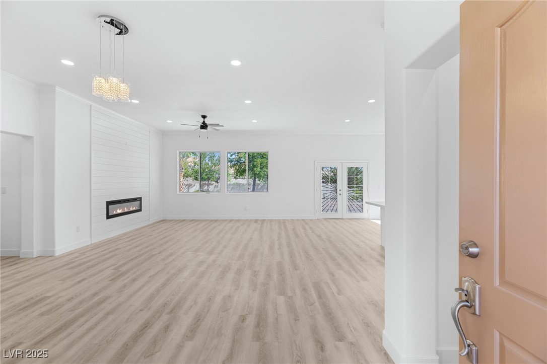 Las Vegas, Nevada 89134, United States, 2 Bedrooms Bedrooms, ,2 BathroomsBathrooms,Residential,Active,218489