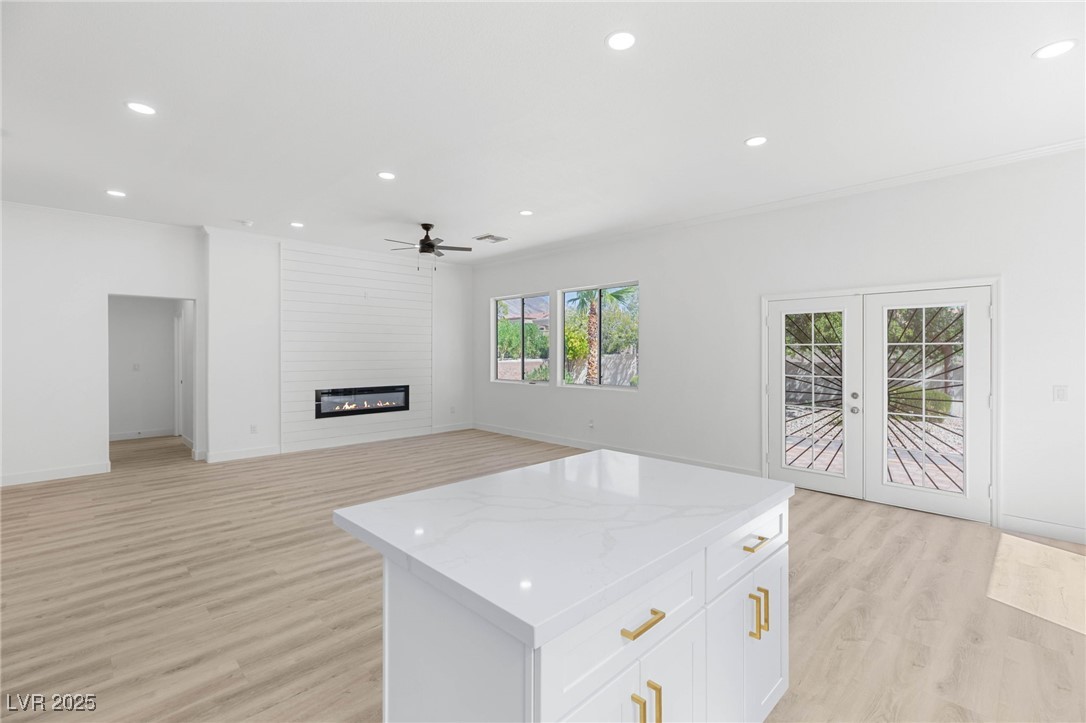 Las Vegas, Nevada 89134, United States, 2 Bedrooms Bedrooms, ,2 BathroomsBathrooms,Residential,Active,218489