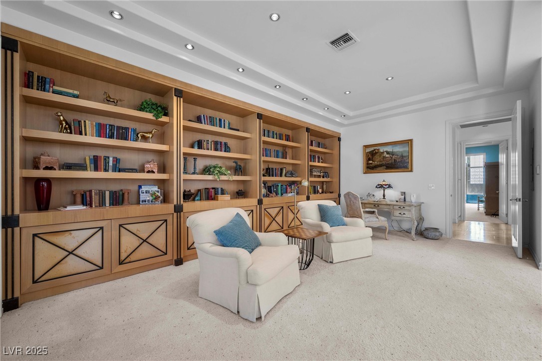 Las Vegas, Nevada 89113, United States, 3 Bedrooms Bedrooms, ,5 BathroomsBathrooms,Residential,Active,94304