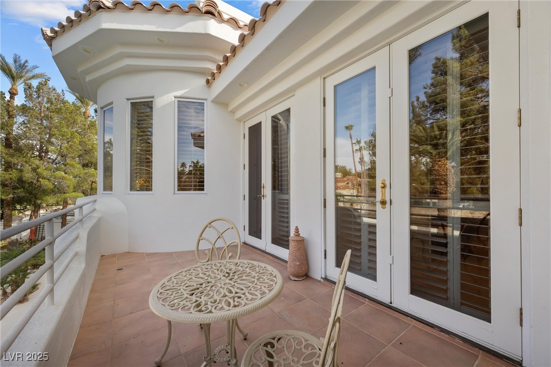 Las Vegas, Nevada 89113, United States, 3 Bedrooms Bedrooms, ,5 BathroomsBathrooms,Residential,Active,94304