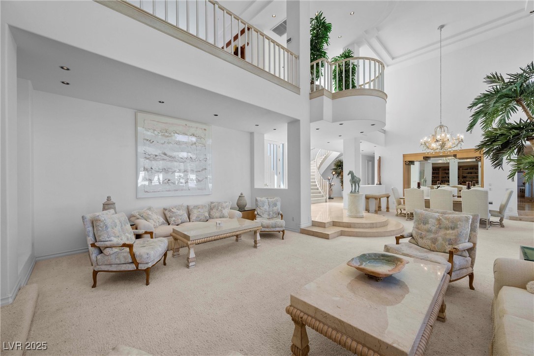 Las Vegas, Nevada 89113, United States, 3 Bedrooms Bedrooms, ,5 BathroomsBathrooms,Residential,Active,94304