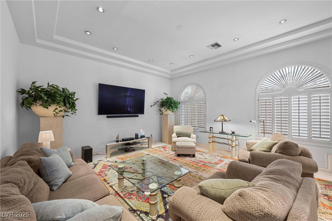 Las Vegas, Nevada 89113, United States, 3 Bedrooms Bedrooms, ,5 BathroomsBathrooms,Residential,Active,94304