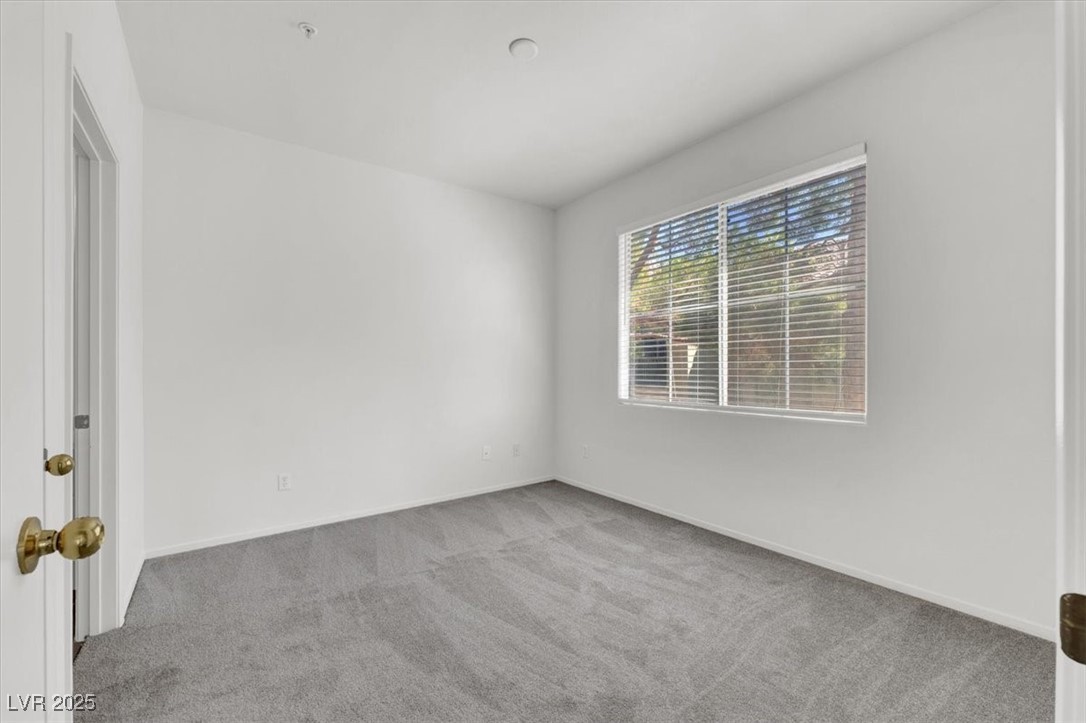 Las Vegas, Nevada 89148, United States, 2 Bedrooms Bedrooms, ,2 BathroomsBathrooms,Residential,Active,216631