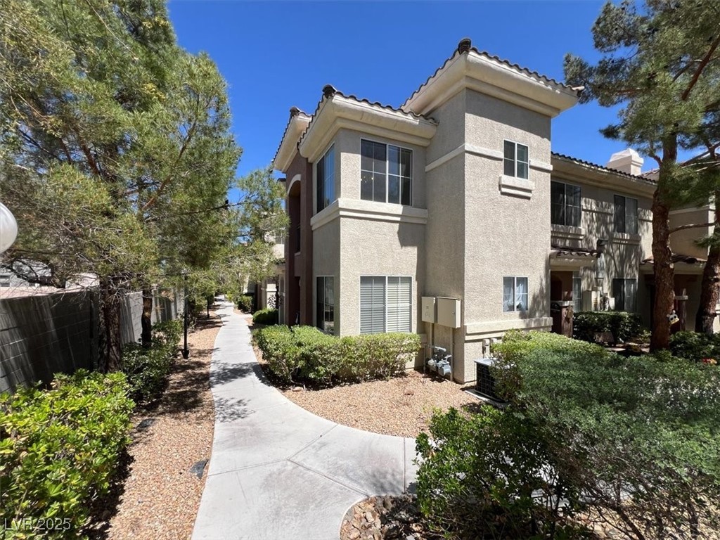 Las Vegas, Nevada 89148, United States, 2 Bedrooms Bedrooms, ,2 BathroomsBathrooms,Residential,Active,216631