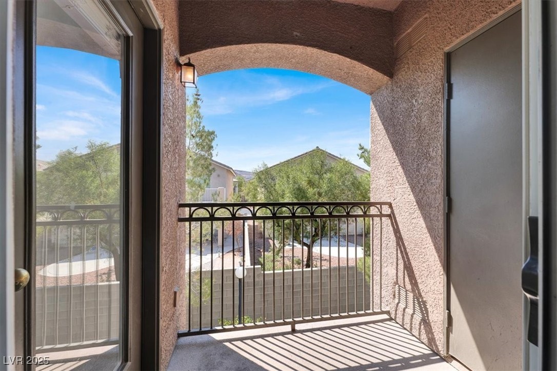 Las Vegas, Nevada 89148, United States, 2 Bedrooms Bedrooms, ,2 BathroomsBathrooms,Residential,Active,216631