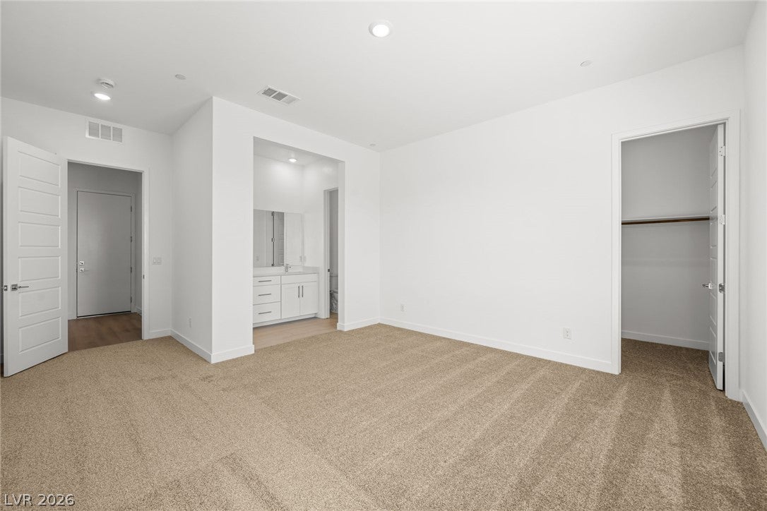 5584 Discovery Rock Street